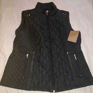 Weatherproof Black Quilted Vest with Gold Details
